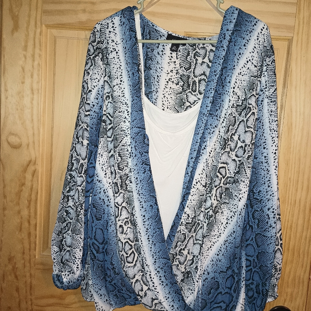Alyx Blue and White Patterned Blouse